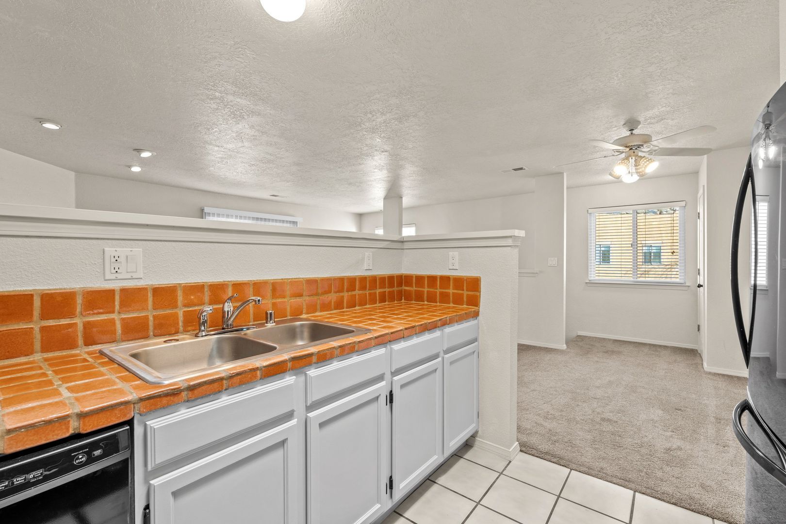 2900 Vista Del Rey # 11-D - Albuquerque - New Mexico - 2 bed, 2 bath rental property