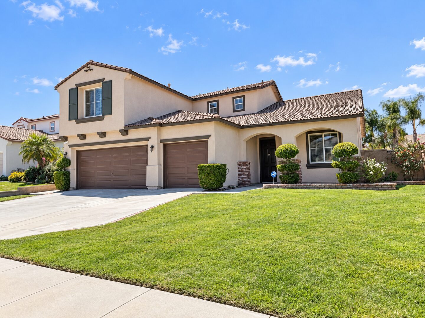 29121 Shadow Hills Street - Menifee - California - 5 bed, 4 bath rental property