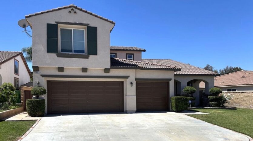 29121 Shadow Hills Street - Menifee - California - 5 bed, 4 bath rental property