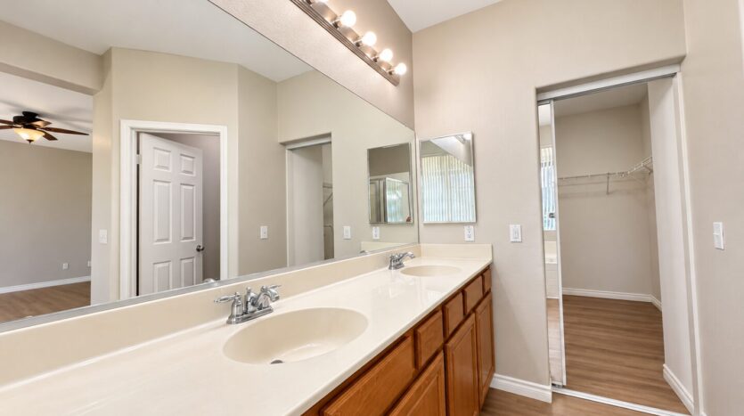 29121 Shadow Hills Street - Menifee - California - 5 bed, 4 bath rental property