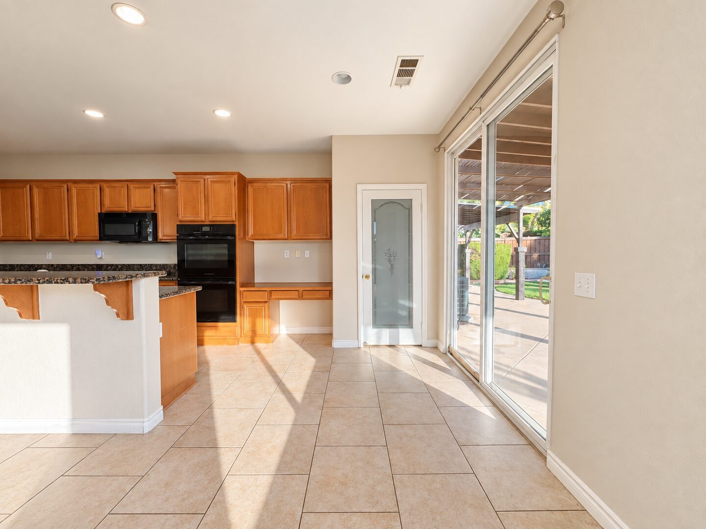 29121 Shadow Hills Street - Menifee - California - 5 bed, 4 bath rental property