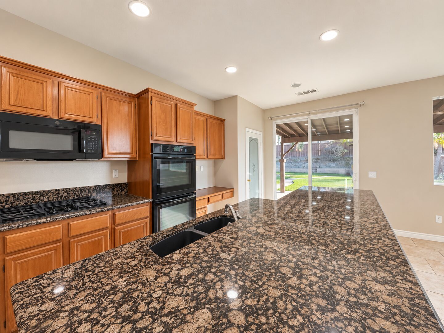 29121 Shadow Hills Street - Menifee - California - 5 bed, 4 bath rental property