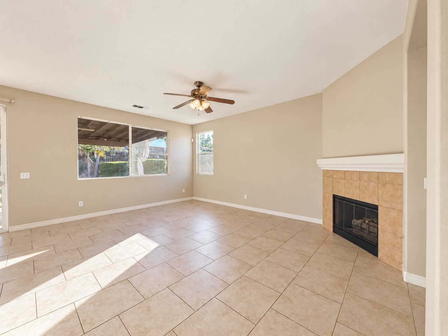 29121 Shadow Hills Street - Menifee - California - 5 bed, 4 bath rental property