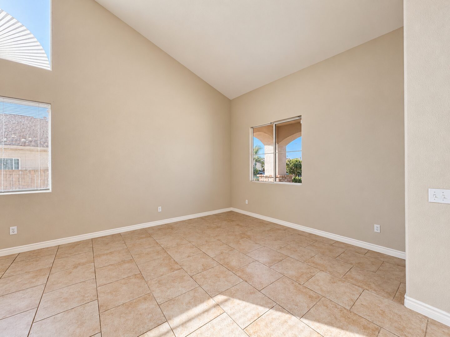 29121 Shadow Hills Street - Menifee - California - 5 bed, 4 bath rental property