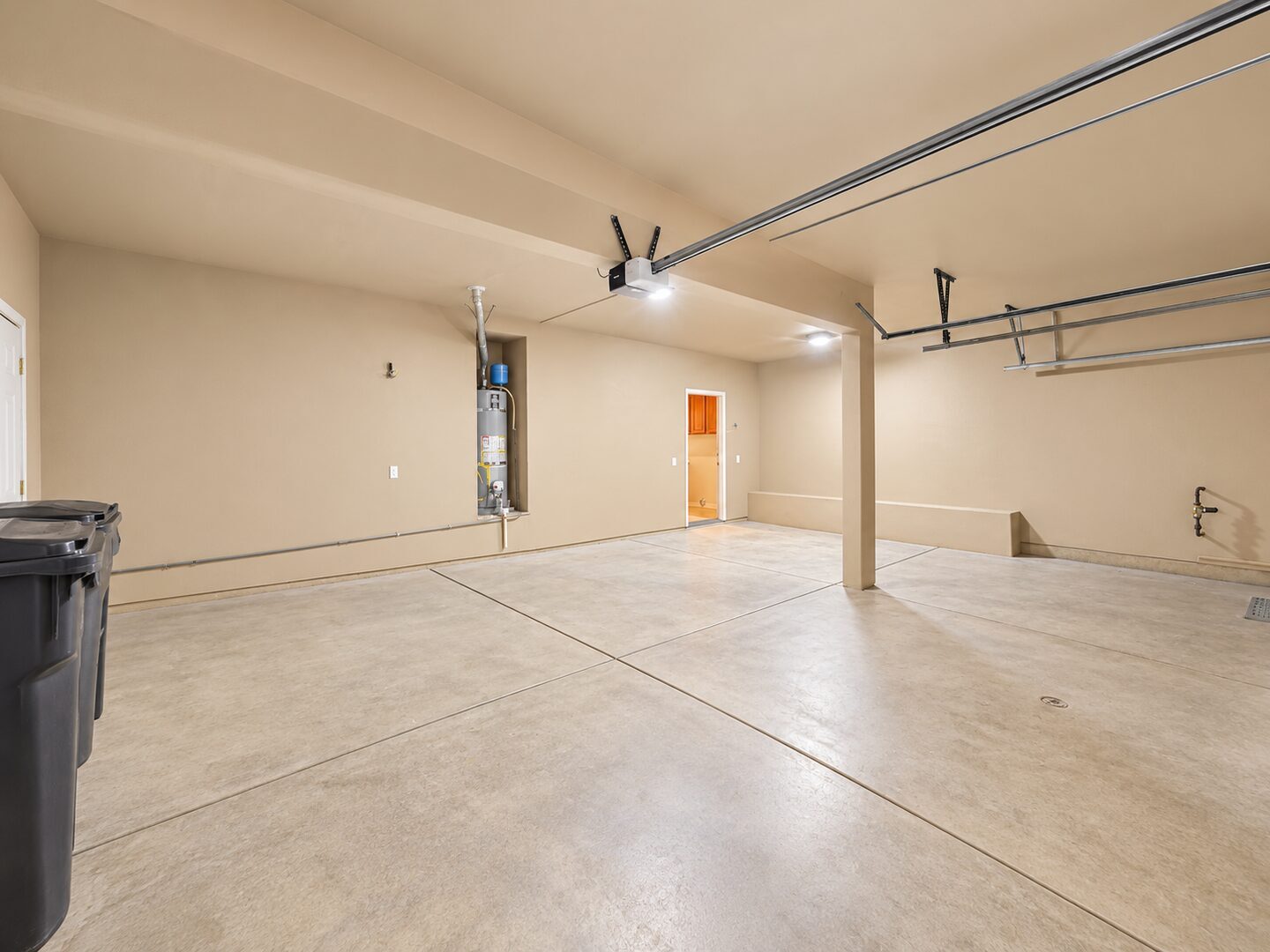 29121 Shadow Hills Street - Menifee - California - 5 bed, 4 bath rental property