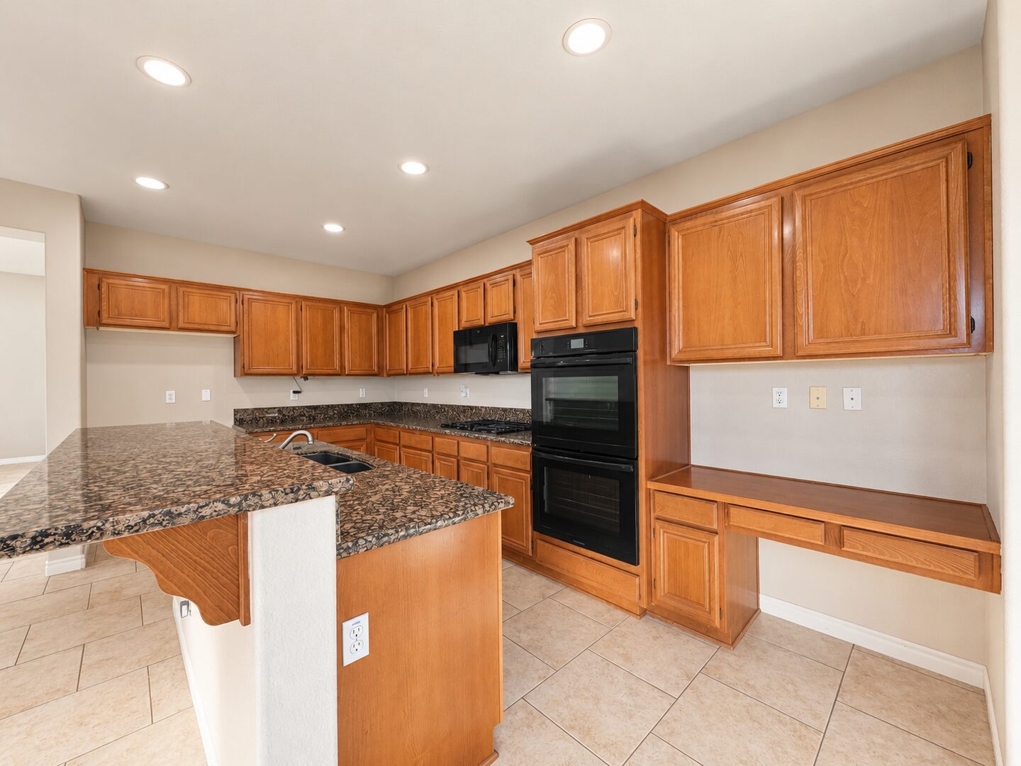 29121 Shadow Hills Street - Menifee - California - 5 bed, 4 bath rental property