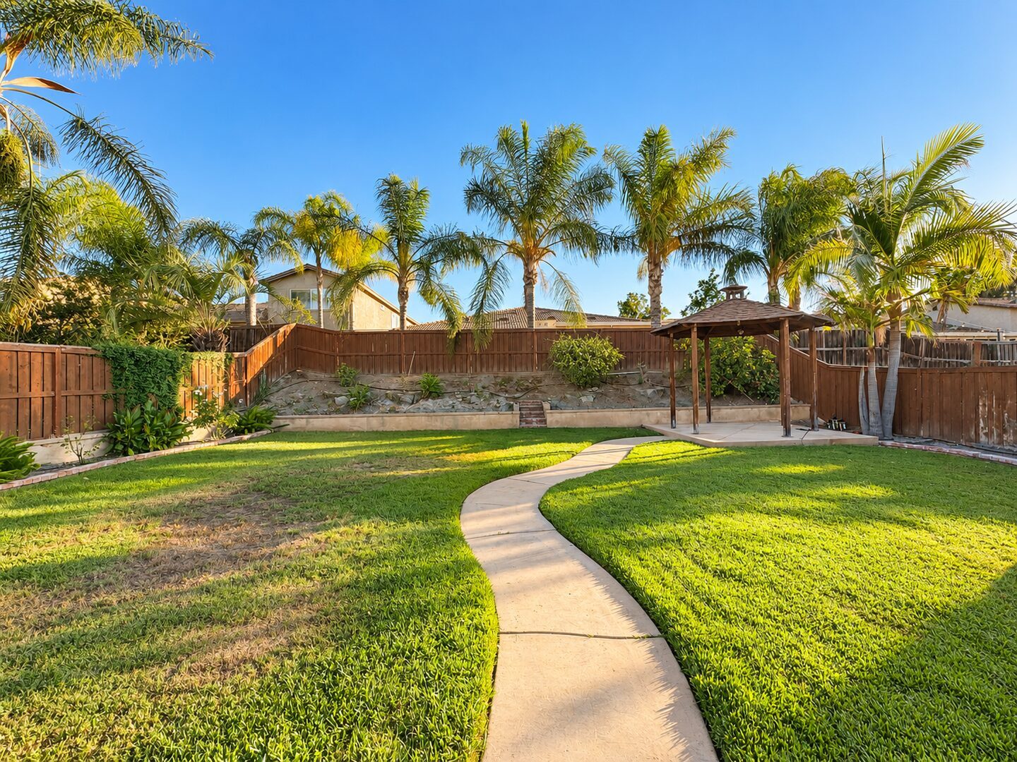 29121 Shadow Hills Street - Menifee - California - 5 bed, 4 bath rental property