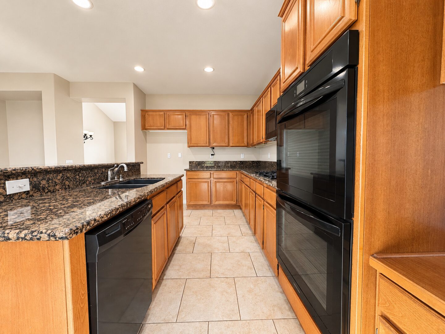 29121 Shadow Hills Street - Menifee - California - 5 bed, 4 bath rental property