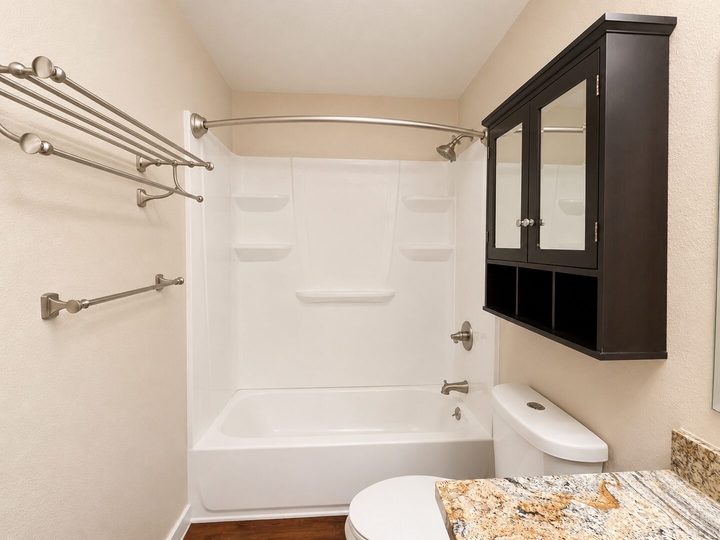 310-316 S. Manzanita Court - Canby - Oregon - 2 bed, 1 bath rental property