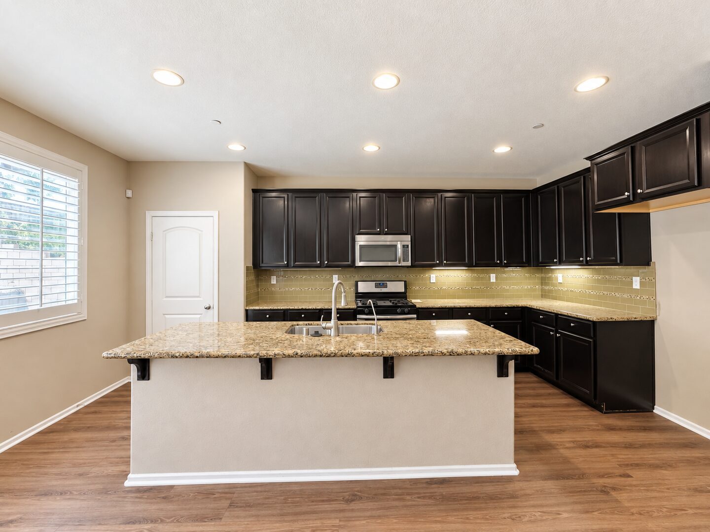 31029 Branding Iron Ct. - Winchester - California - 4 bed, 2.5 bath rental property