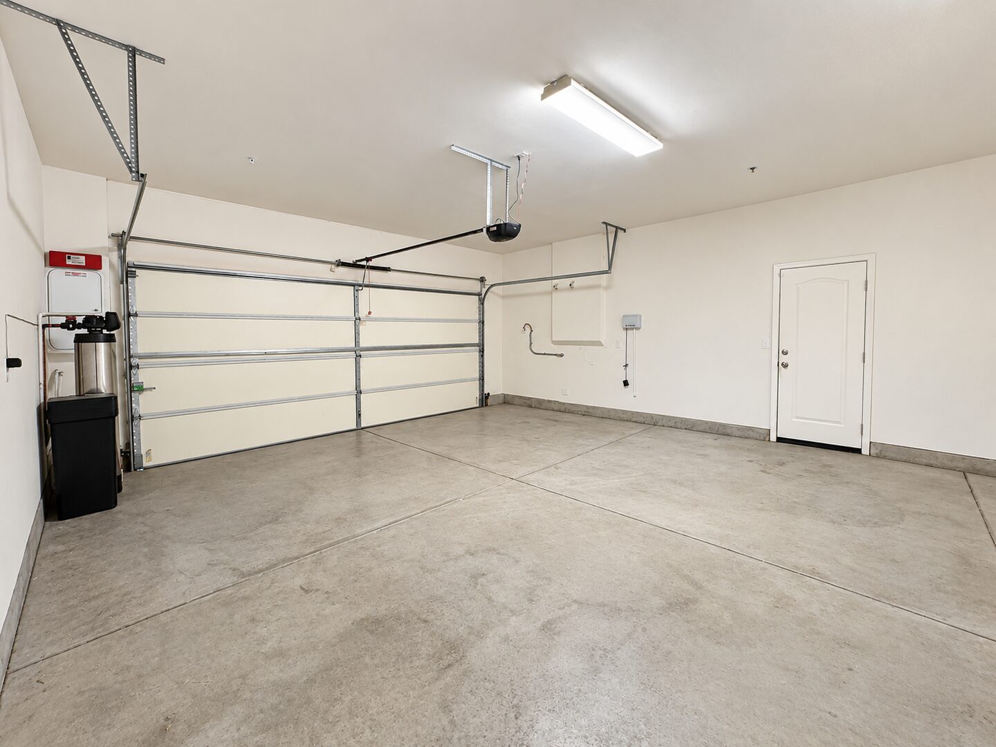 31029 Branding Iron Ct. - Winchester - California - 4 bed, 2.5 bath rental property