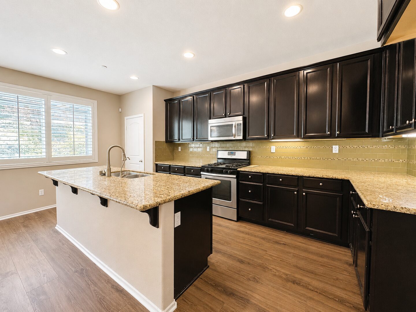 31029 Branding Iron Ct. - Winchester - California - 4 bed, 2.5 bath rental property