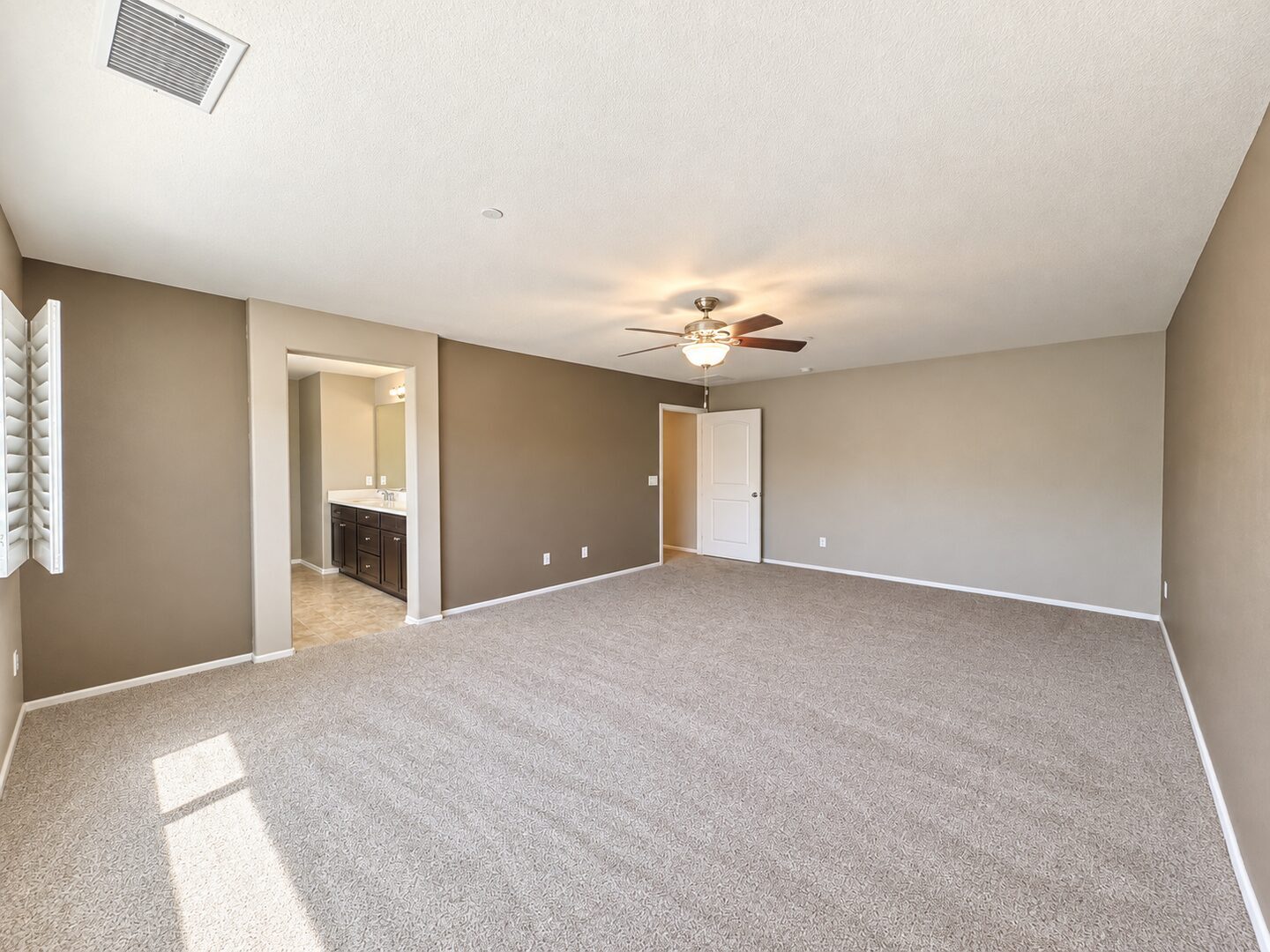 31029 Branding Iron Ct. - Winchester - California - 4 bed, 2.5 bath rental property