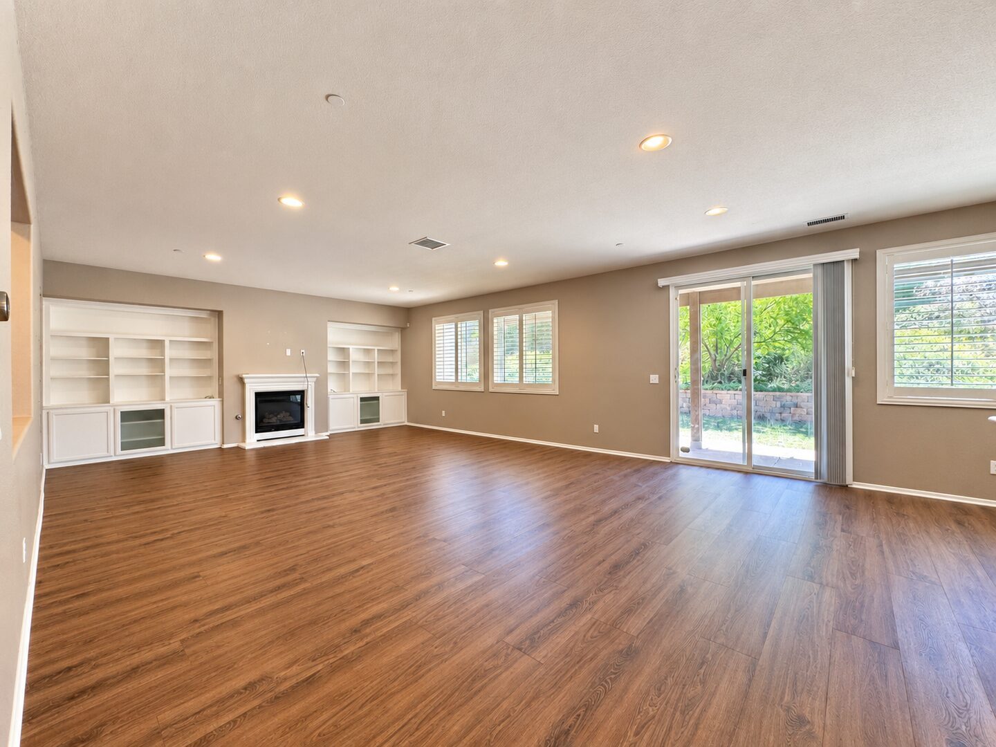 31029 Branding Iron Ct. - Winchester - California - 4 bed, 2.5 bath rental property