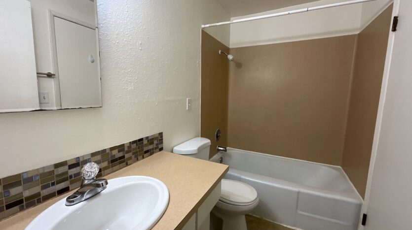 3227 14th Ave W - # 01 - Seattle - Washington - 1 bed, 1 bath rental property