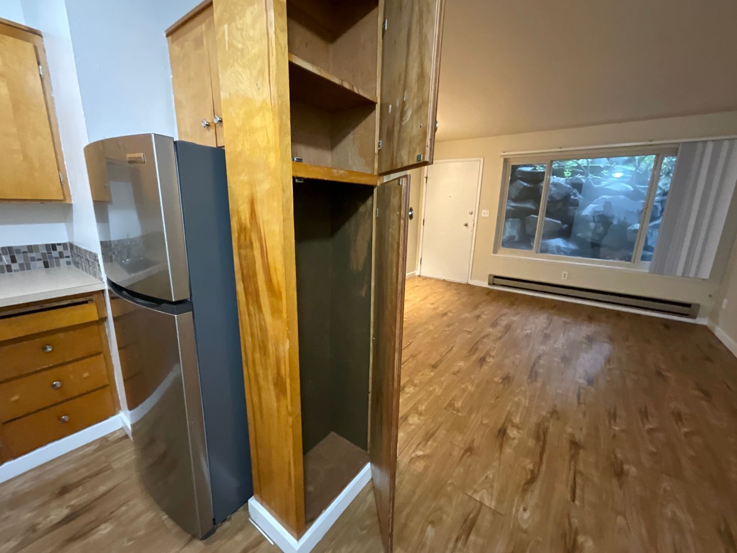 3227 14th Ave W - # 01 - Seattle - Washington - 1 bed, 1 bath rental property