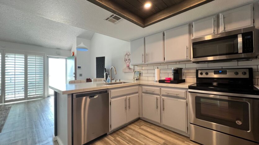 32505 Candlewood Dr Unit 16 - Cathedral City - California - 1 bed, 1 bath rental property