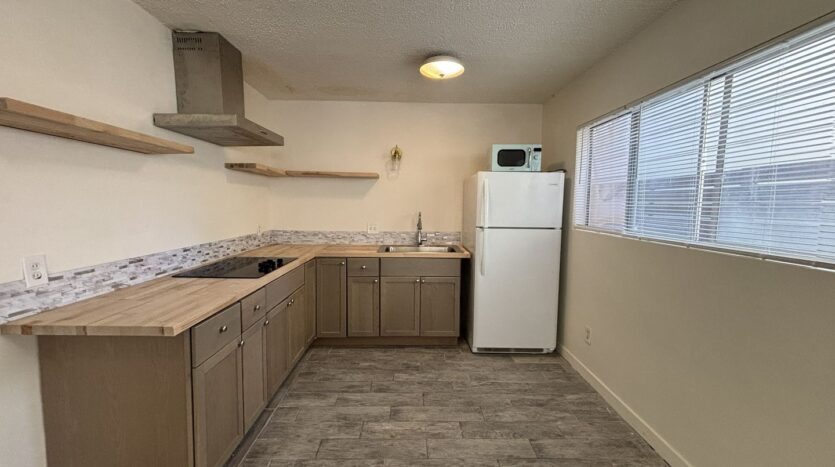 343 Playa Del Sur - San Diego - California - 1 bed, 1 bath rental property