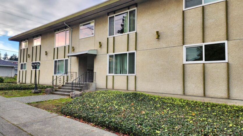 3432 Hoyt Ave  Unit 1 - Everett - Washington - 2 bed, 1 bath rental property