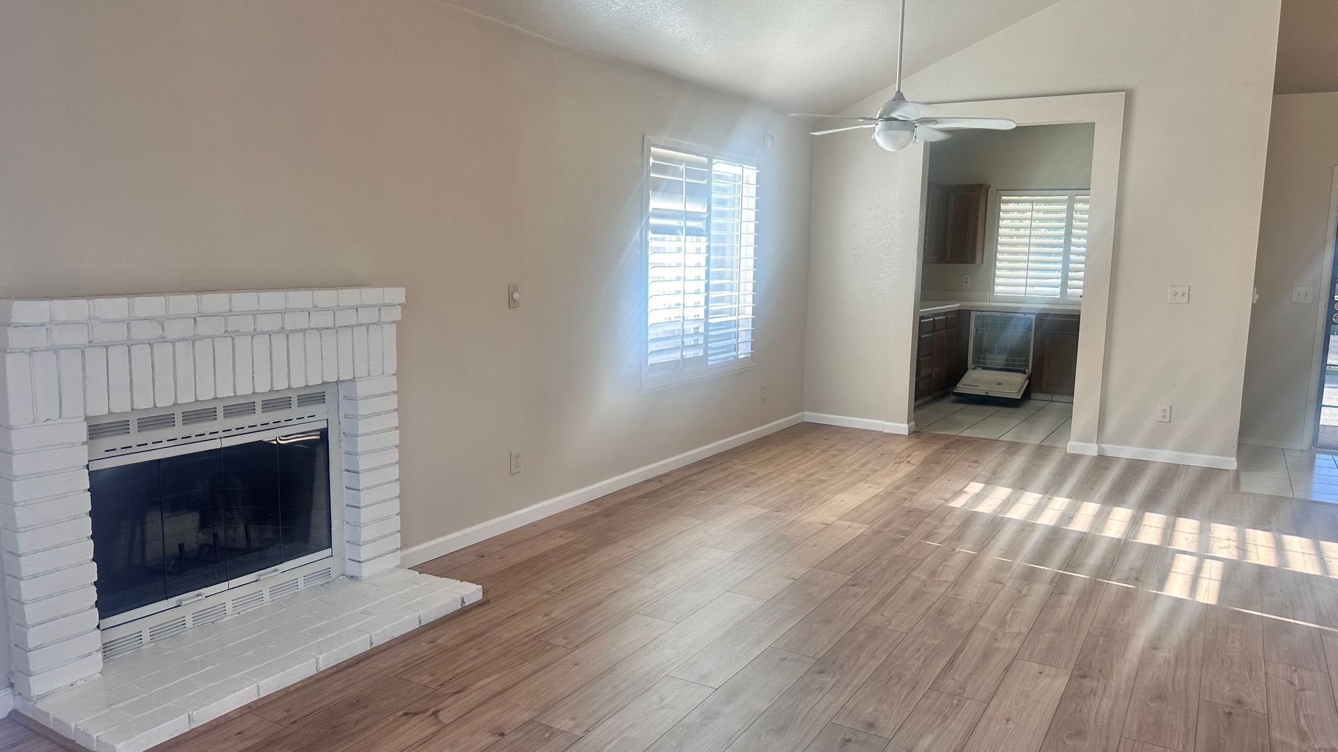 3495 W Browning Ave. - Fresno - California - 3 bed, 2 bath rental property