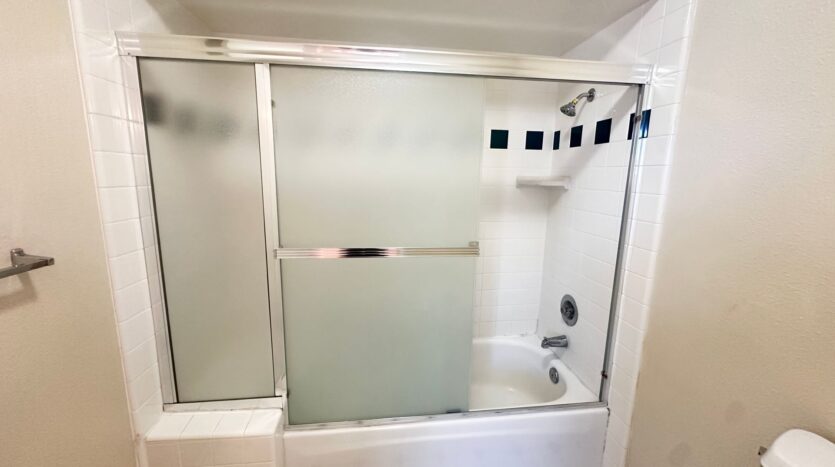 3495 W Browning Ave. - Fresno - California - 3 bed, 2 bath rental property
