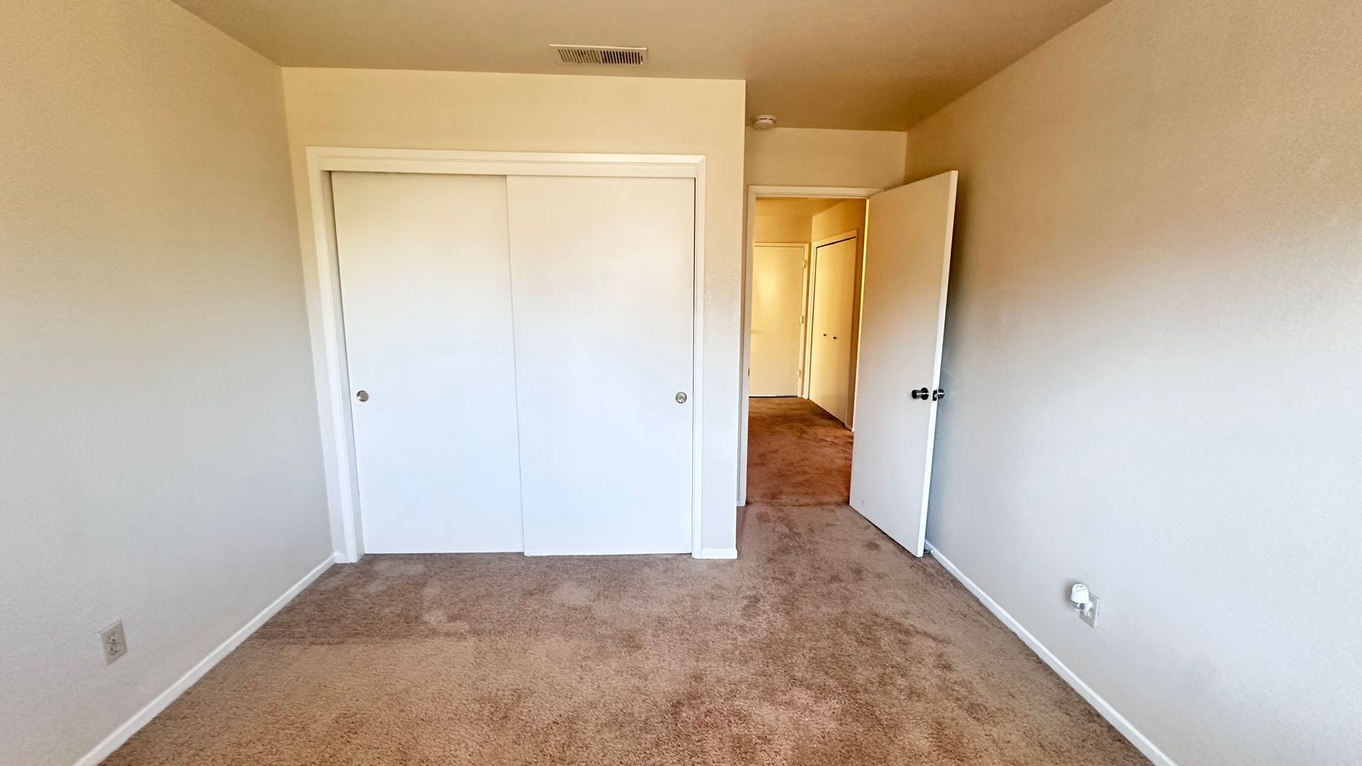 3495 W Browning Ave. - Fresno - California - 3 bed, 2 bath rental property