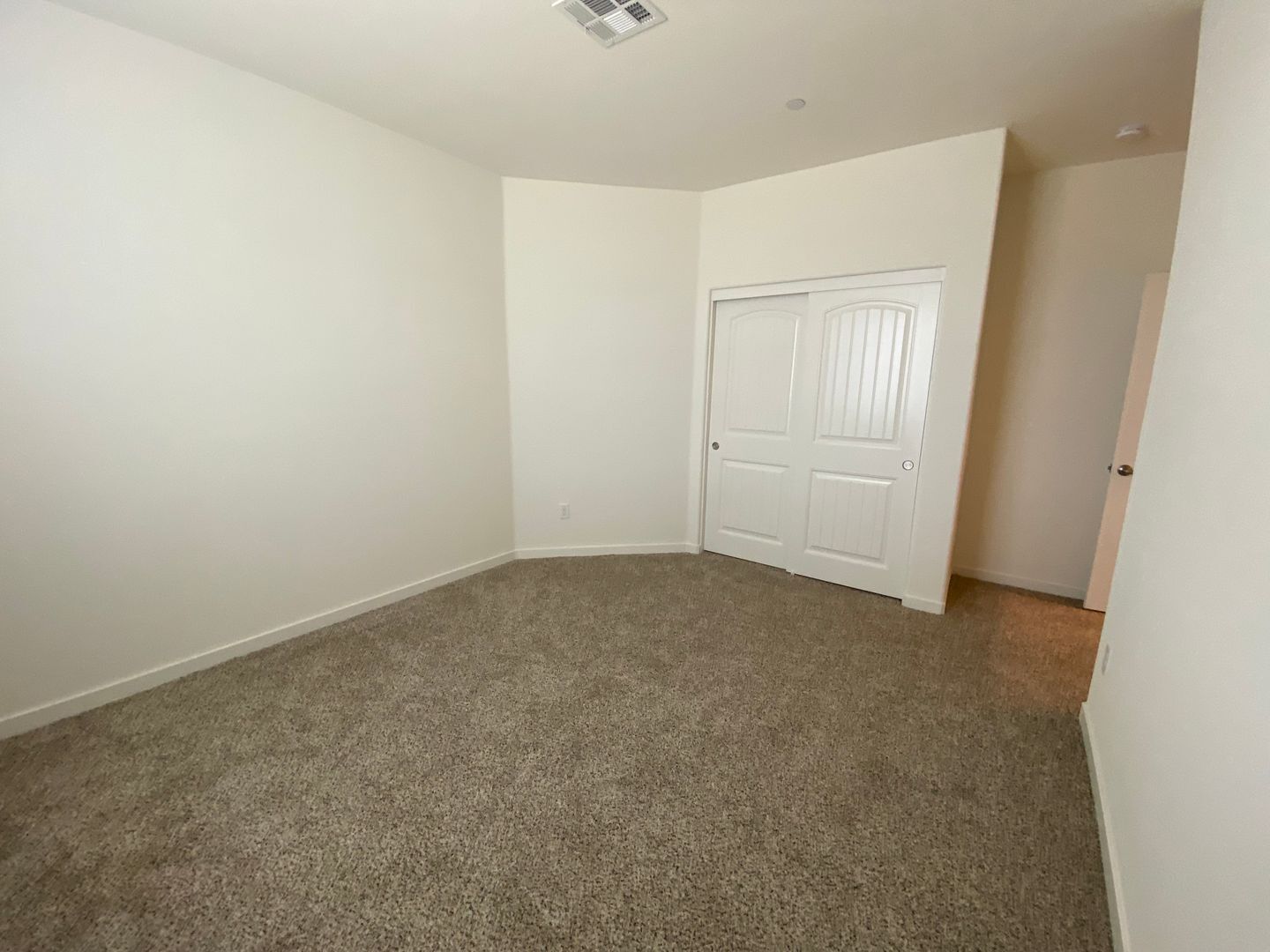 3627 Santa Monica Ct. - Rosamond - California - 4 bed, 2 bath rental property