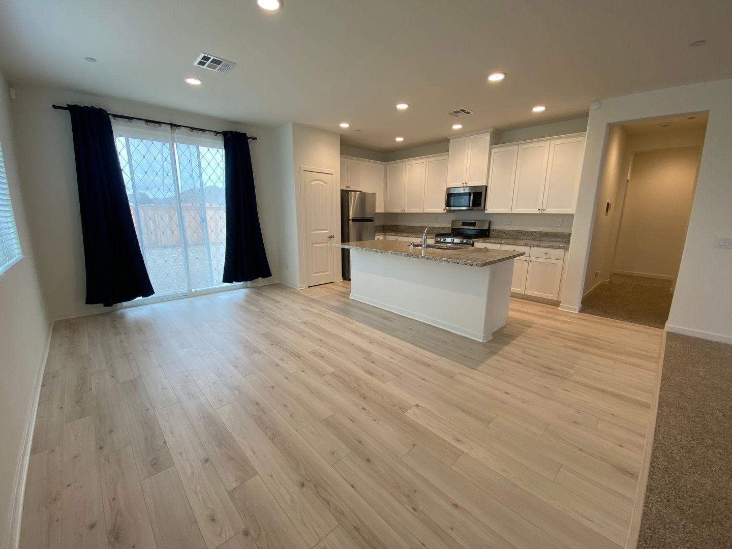 3627 Santa Monica Ct. - Rosamond - California - 4 bed, 2 bath rental property