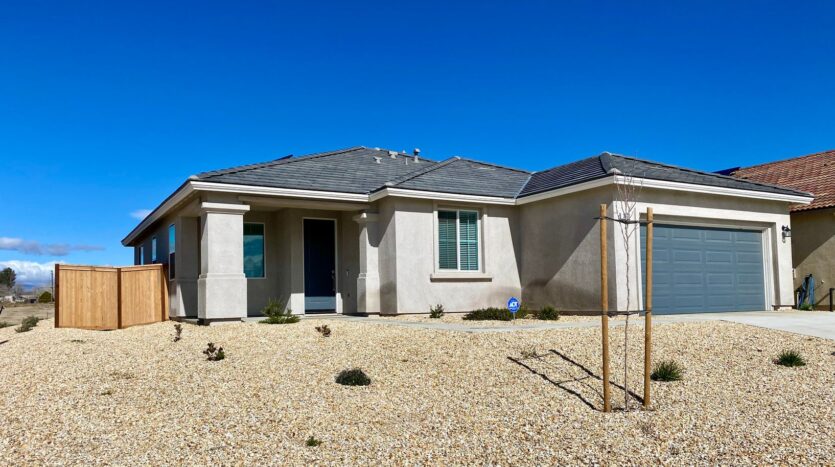 3627 Santa Monica Ct. - Rosamond - California - 4 bed, 2 bath rental property