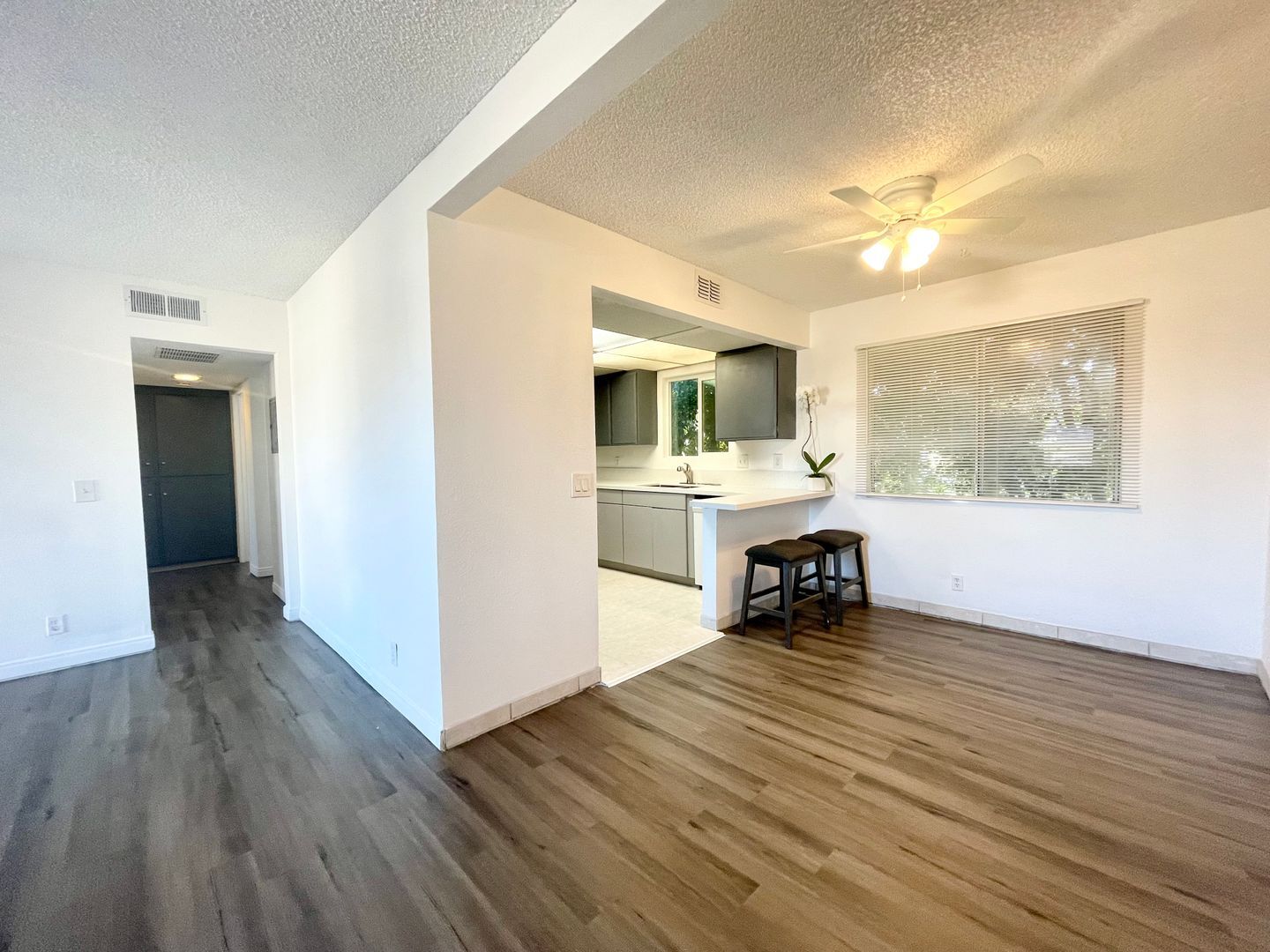 37043 Bankside Drive - Unit 4 - Cathedral City - California - 2 bed, 2 bath rental property