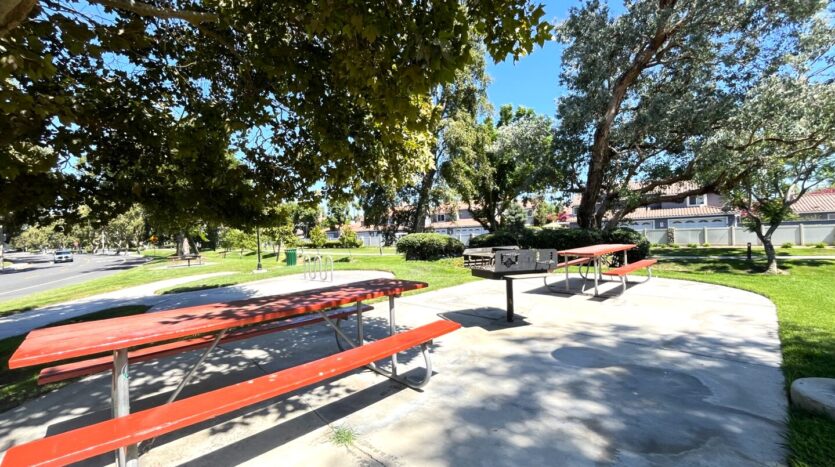 3719 Oak Creek Dr Unit F - Ontario - California - 1 bed, 1 bath rental property