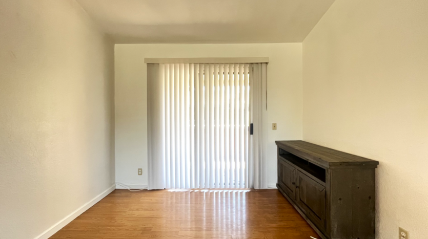 3719 Oak Creek Dr Unit F - Ontario - California - 1 bed, 1 bath rental property