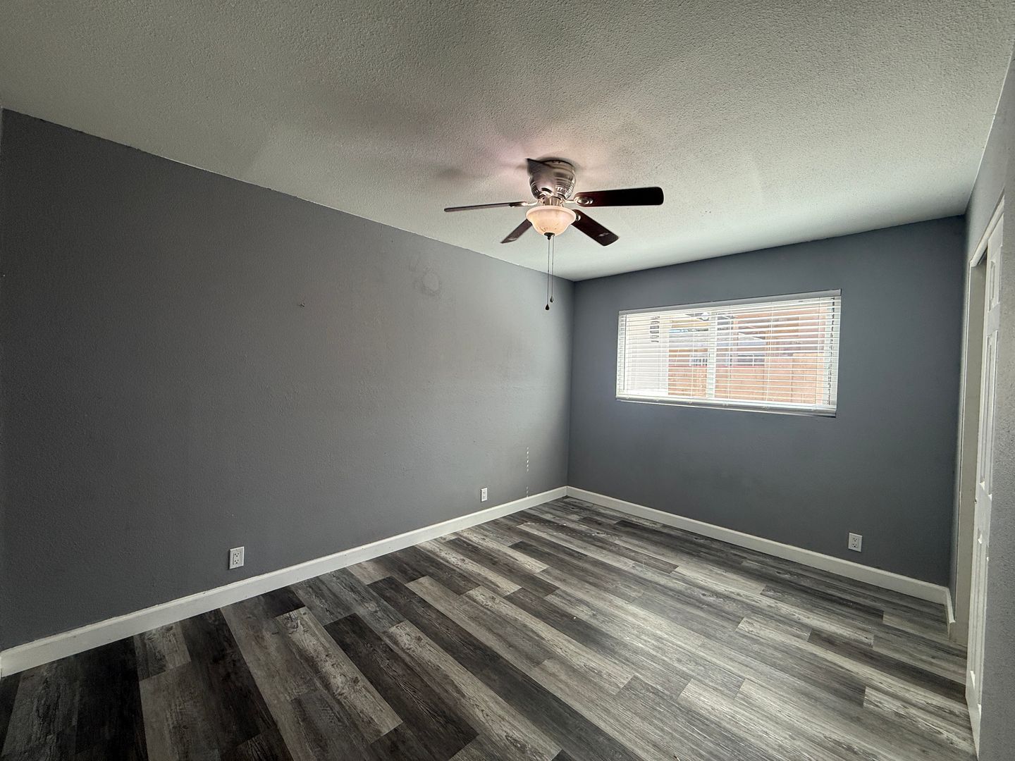 37617 5th St. East - Palmdale - California - 3 bed, 1.5 bath rental property
