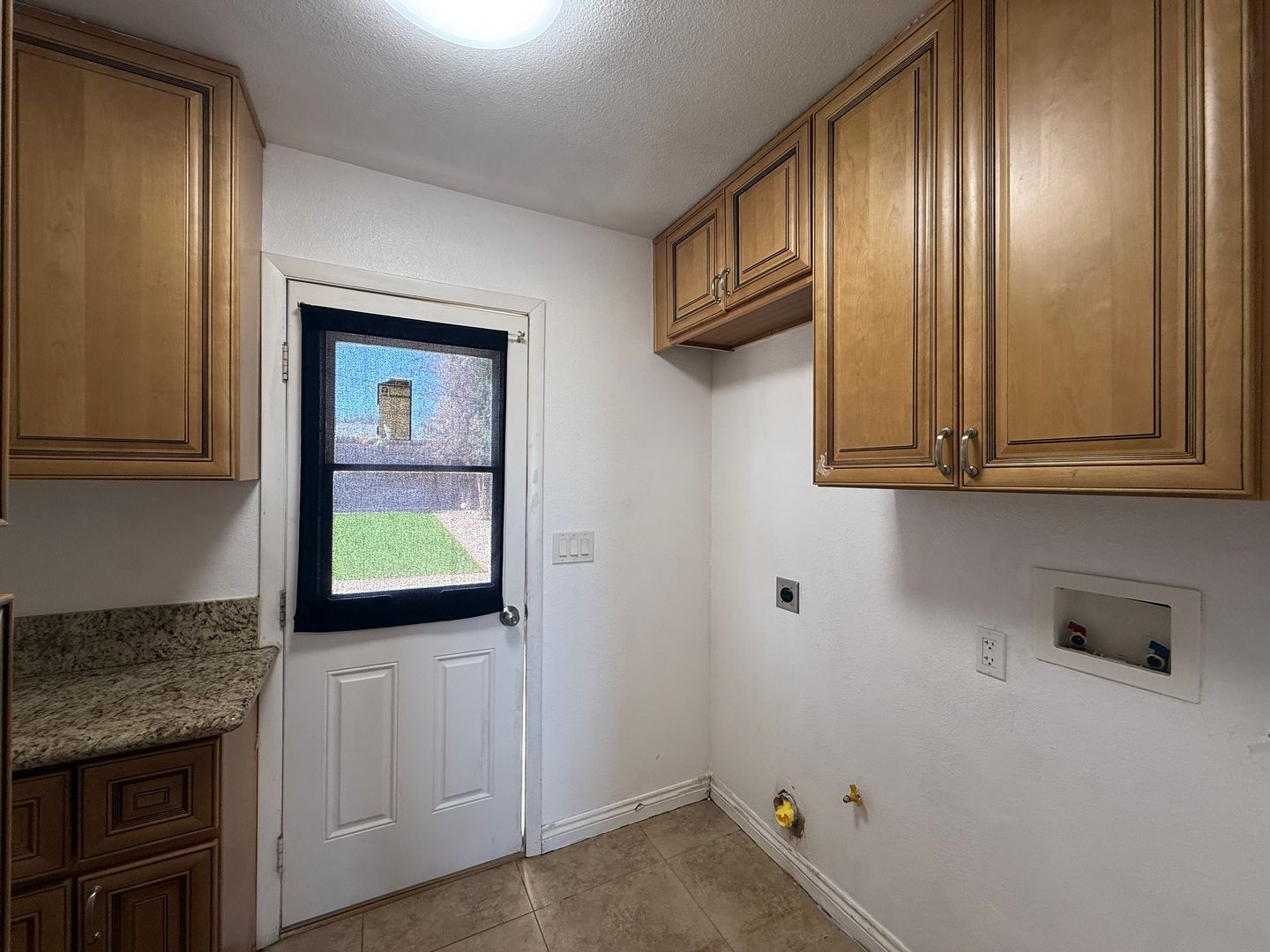 37617 5th St. East - Palmdale - California - 3 bed, 1.5 bath rental property