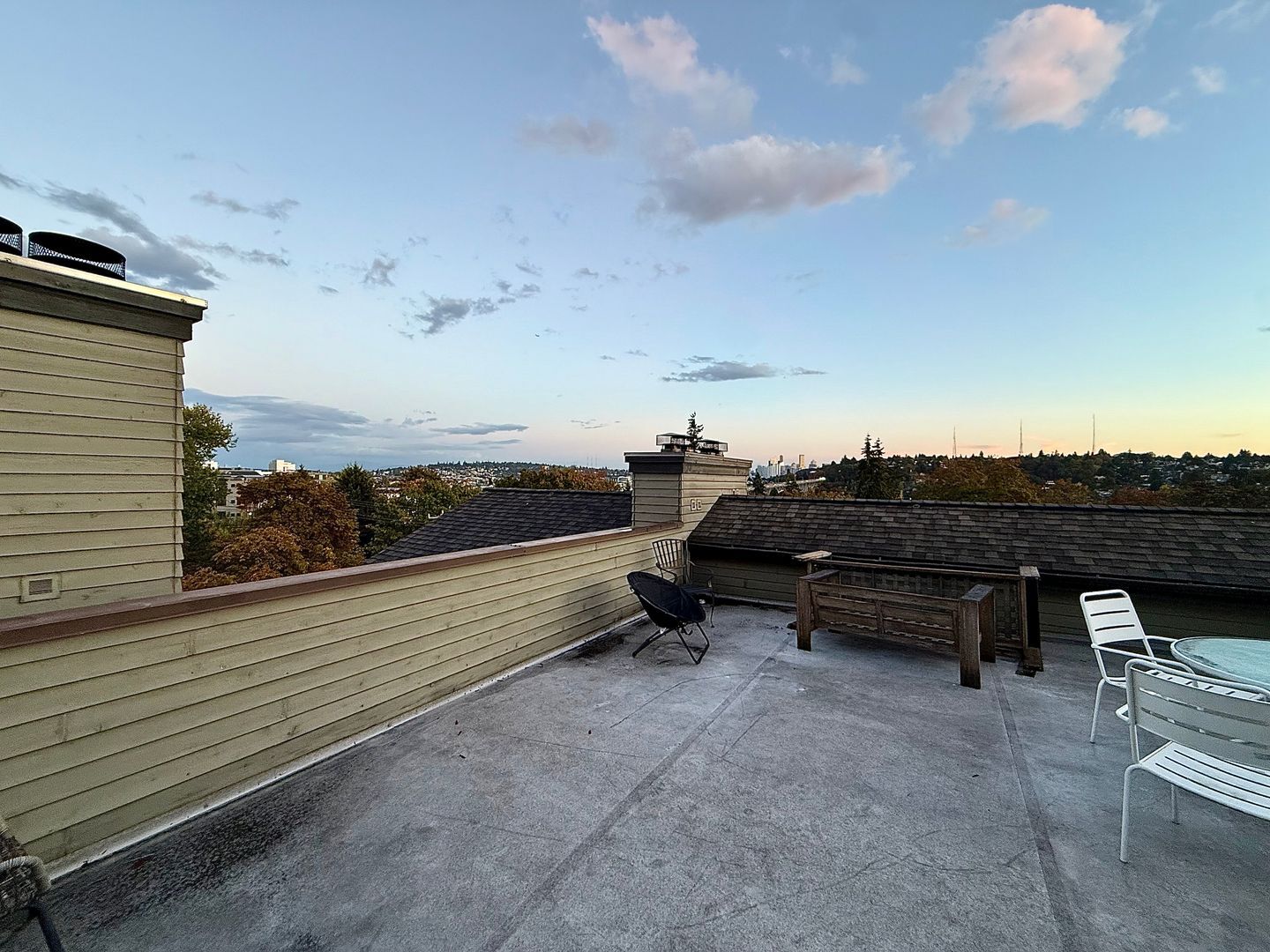 3901 Fremont Ave N  APT 206 - Seattle - Washington - 1 bed, 1 bath rental property