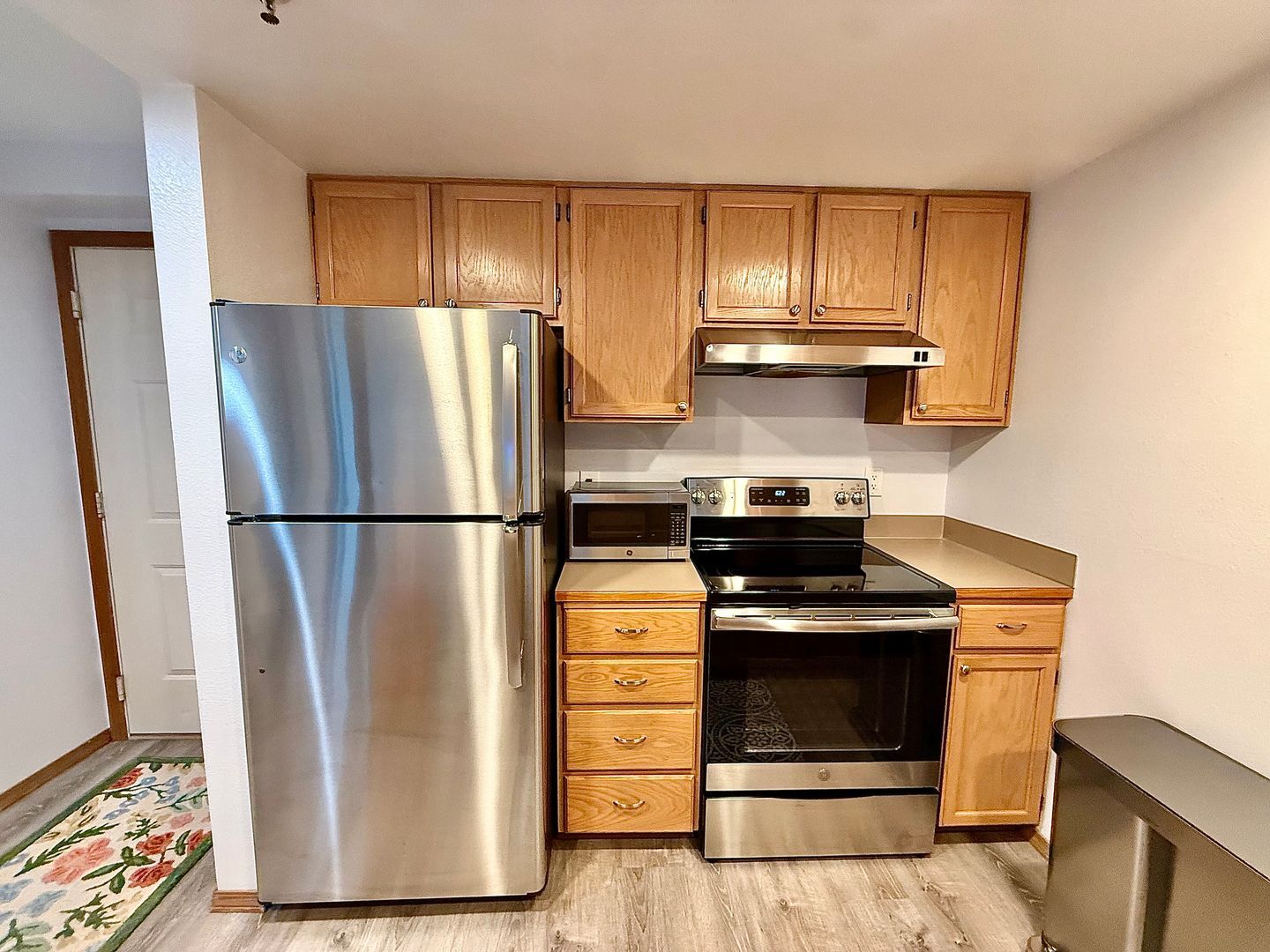 3901 Fremont Ave N  APT 206 - Seattle - Washington - 1 bed, 1 bath rental property