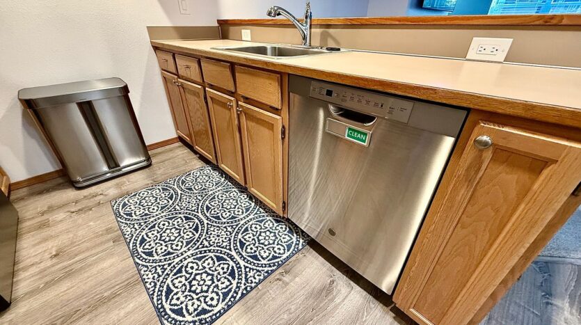 3901 Fremont Ave N  APT 206 - Seattle - Washington - 1 bed, 1 bath rental property