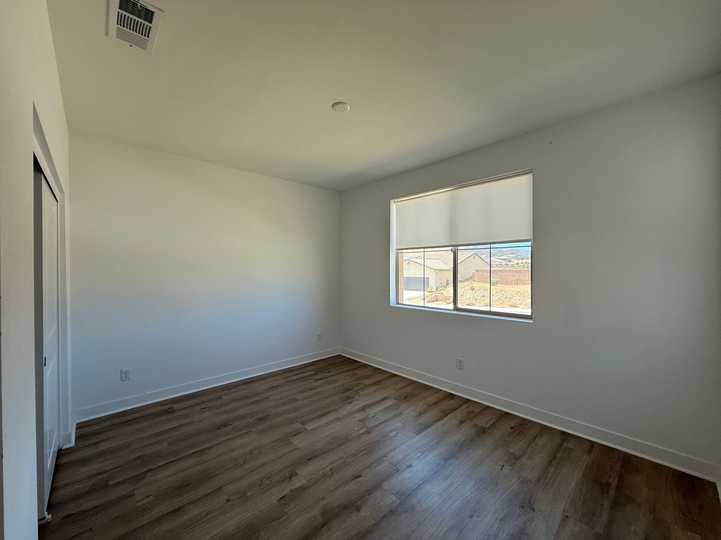 39338 Stirrup Ct - Palmdale - California - 4 bed, 2.5 bath rental property