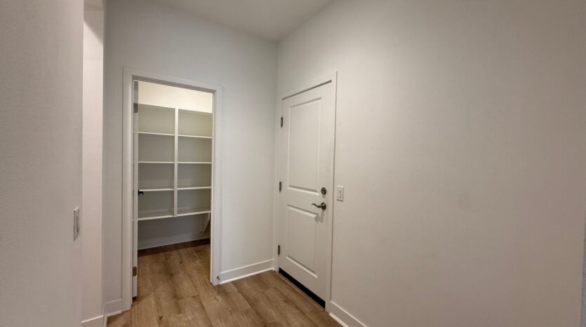 39338 Stirrup Ct - Palmdale - California - 4 bed, 2.5 bath rental property