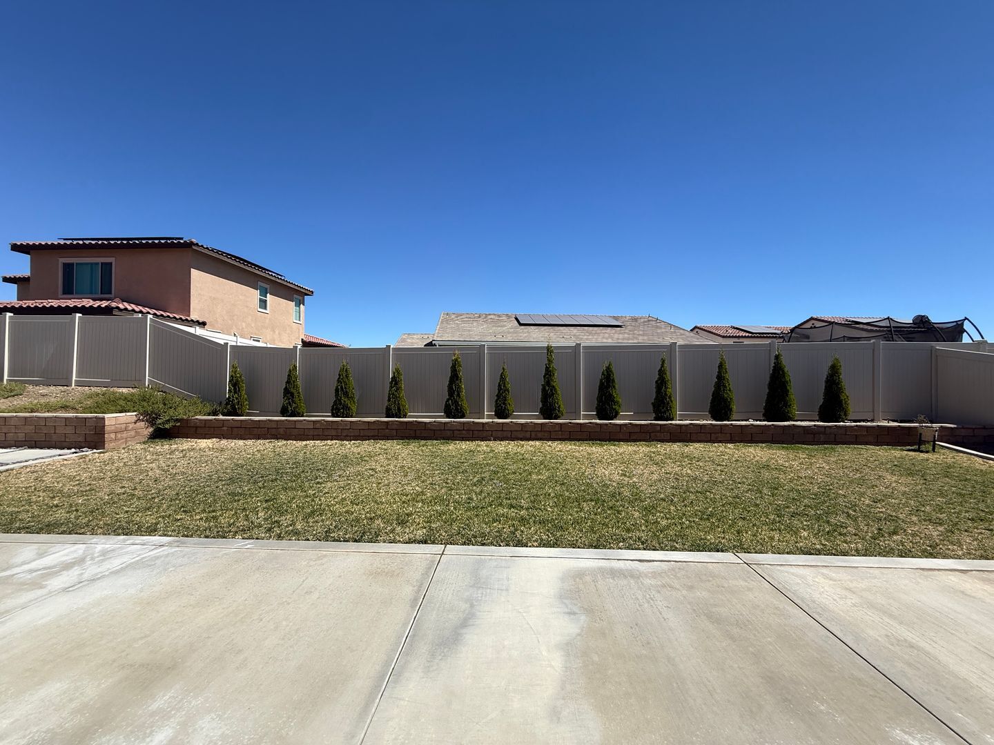 39338 Stirrup Ct - Palmdale - California - 4 bed, 2.5 bath rental property