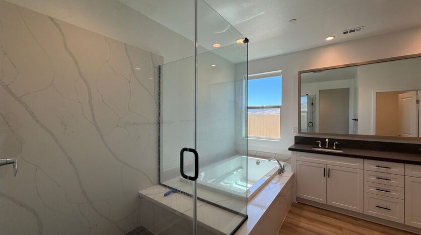 39338 Stirrup Ct - Palmdale - California - 4 bed, 2.5 bath rental property