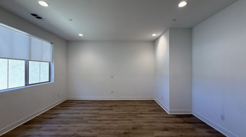 39338 Stirrup Ct - Palmdale - California - 4 bed, 2.5 bath rental property