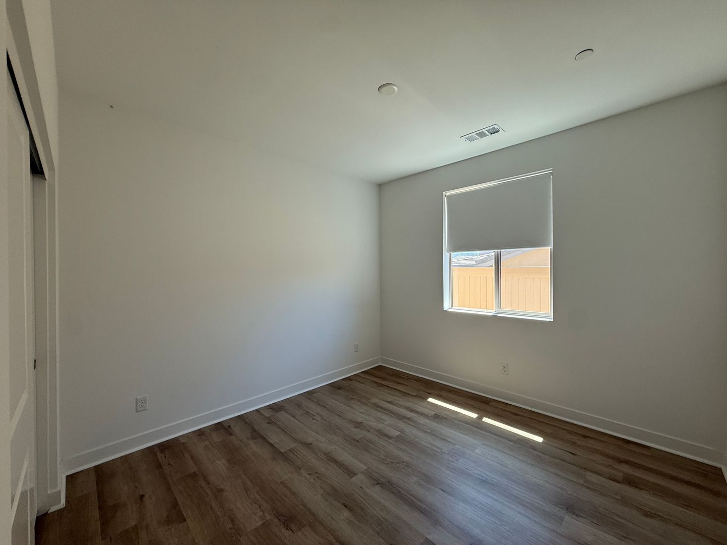39338 Stirrup Ct - Palmdale - California - 4 bed, 2.5 bath rental property