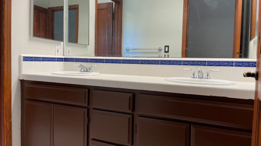 3959 Poppyseed Place - Calabasas - California - 4 bed, 3 bath rental property