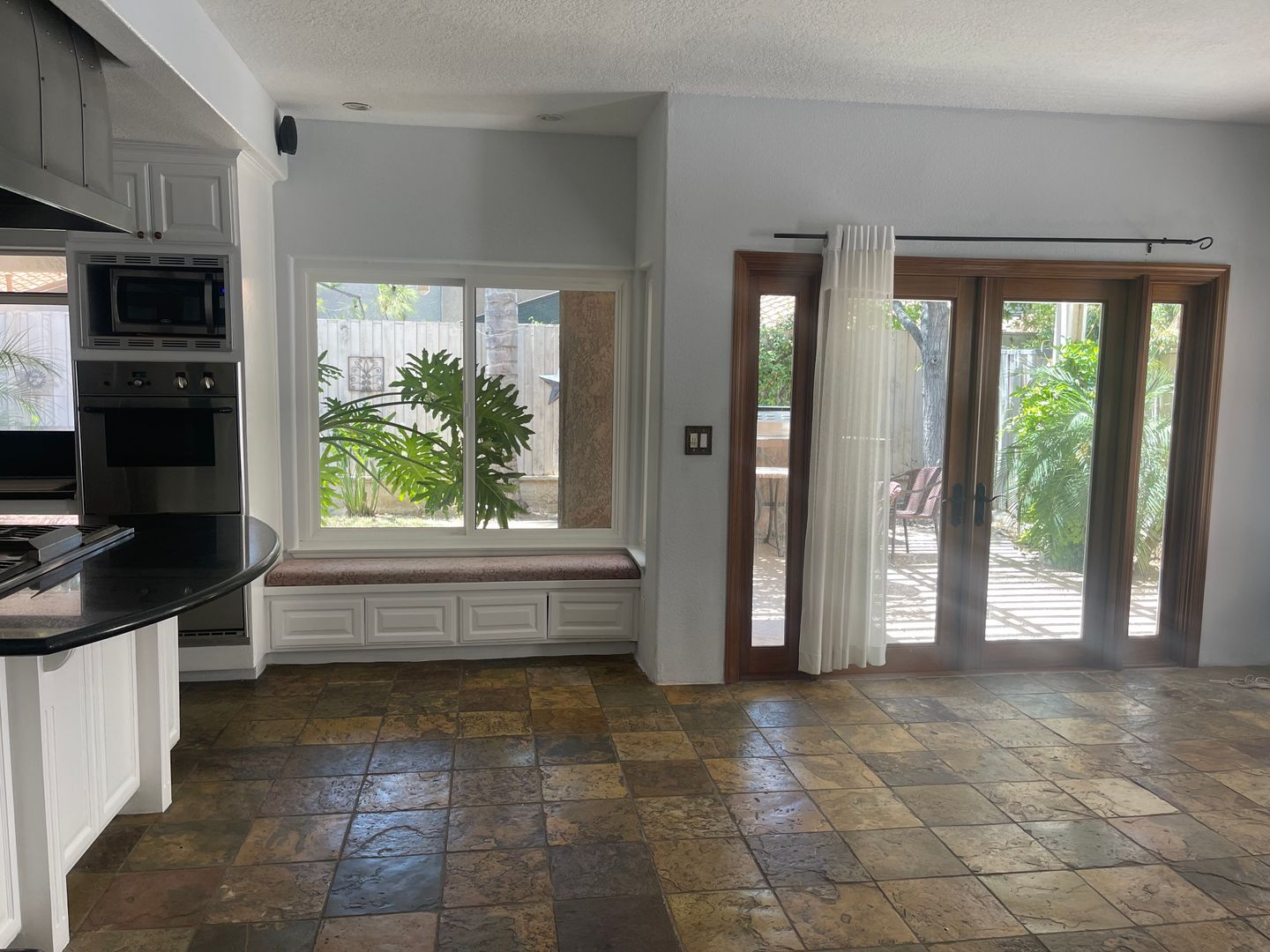 3959 Poppyseed Place - Calabasas - California - 4 bed, 3 bath rental property