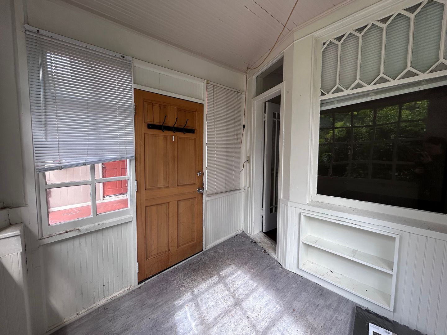 413 E Maple St - Bellingham - Washington - 1 bed, 1 bath rental property