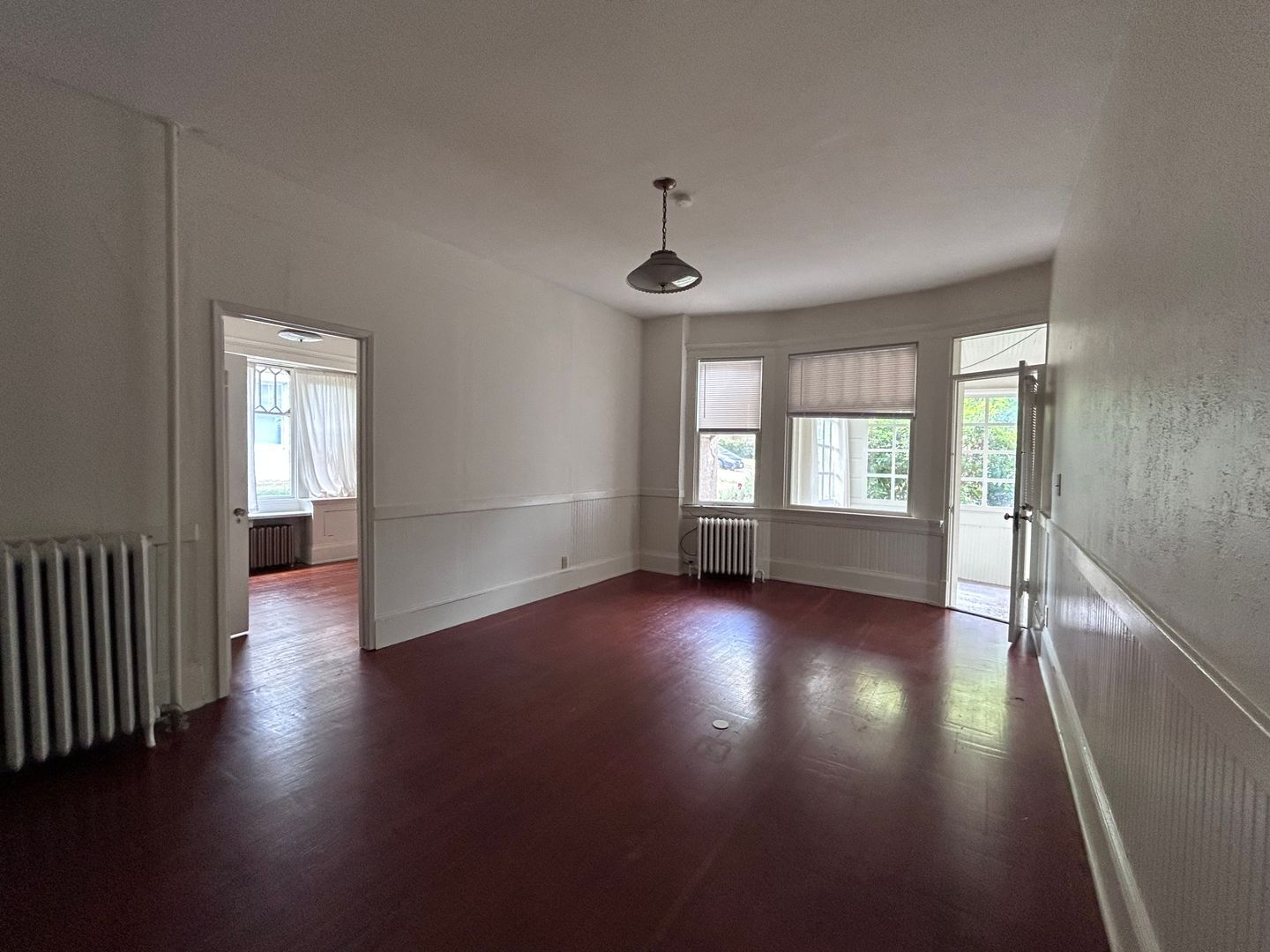 413 E Maple St - Bellingham - Washington - 1 bed, 1 bath rental property
