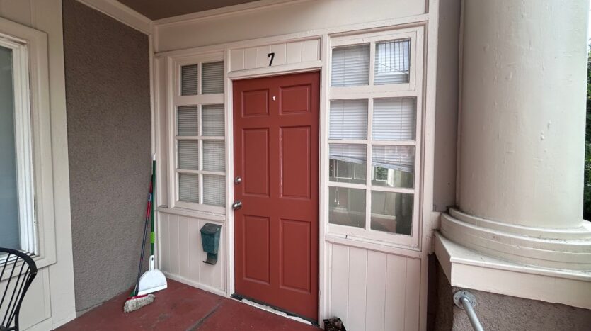 413 E Maple St - Bellingham - Washington - 1 bed, 1 bath rental property