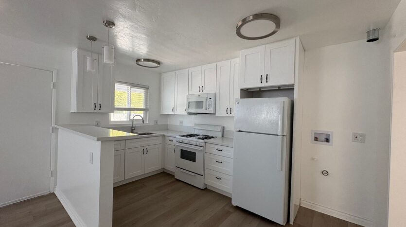 4217-4221 3rd Ave - San Diego - California - 1 bed, 1 bath rental property