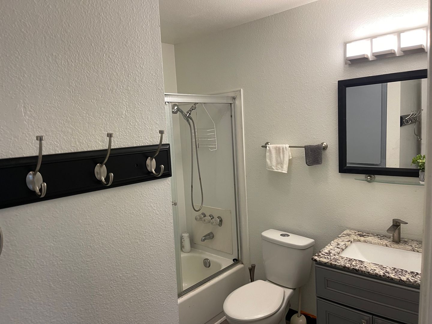 4332 Pacific Ave, Unit 68 - Stockton - California - 1 bed, 1 bath rental property